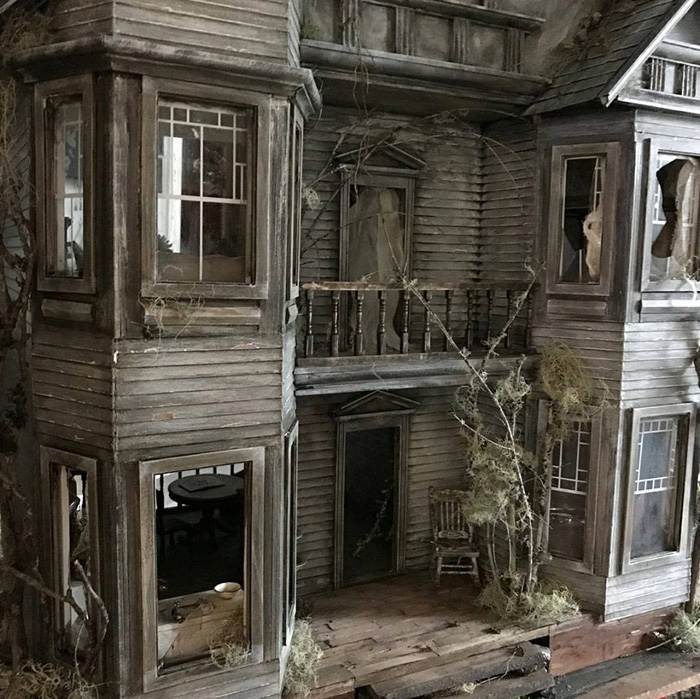 Abandoned Dollhouses