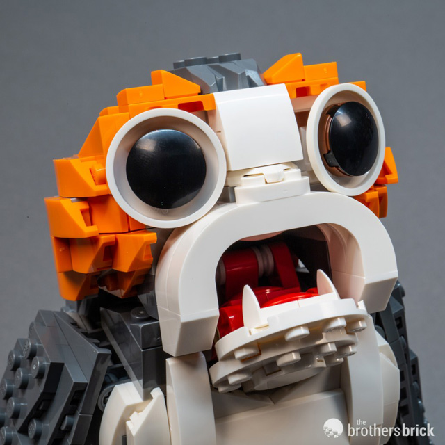 Life-Size LEGO Star Wars Porg