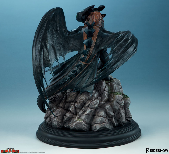 Toothless How to Train Your Dragon Statue
