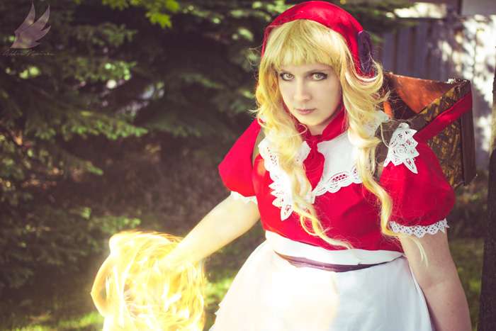 Red Riding Annie from League of Legends Cosplay