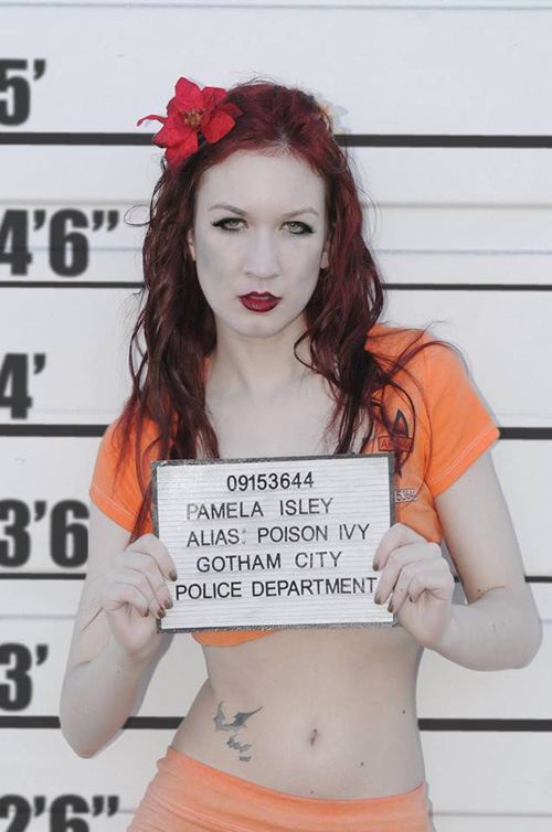 Arkham Asylum Inmate Poison Ivy & Harley Quinn Cosplay