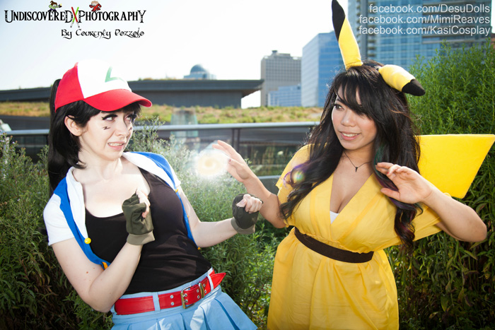Ash & Pikachu Pokemon Cosplay