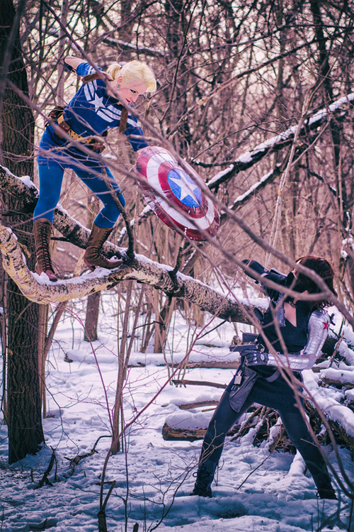 Captain America vs. Winter Soldier Cosplay