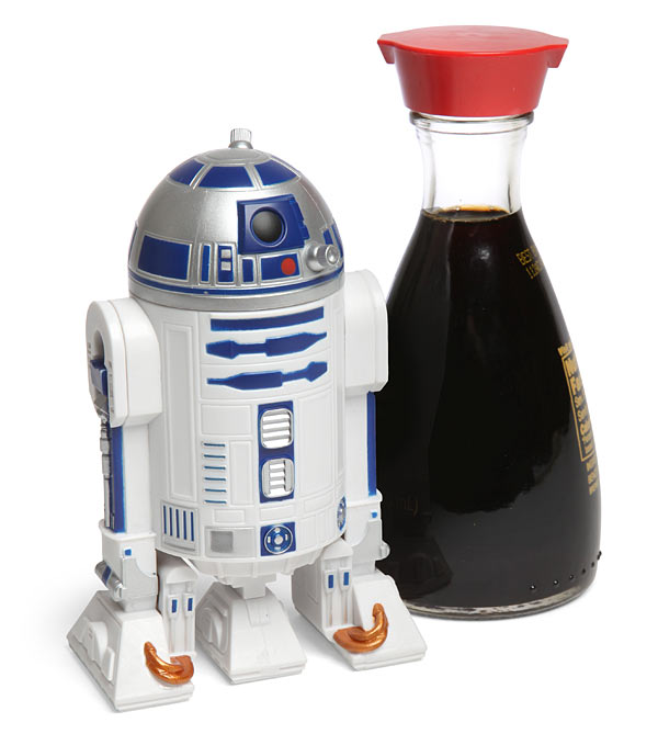 Star Wars Chop Sticks & R2D2 Soy Sauce Dispenser