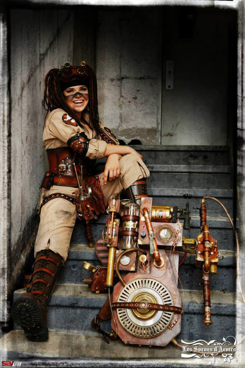 Steampunk Ghostbuster Cosplay