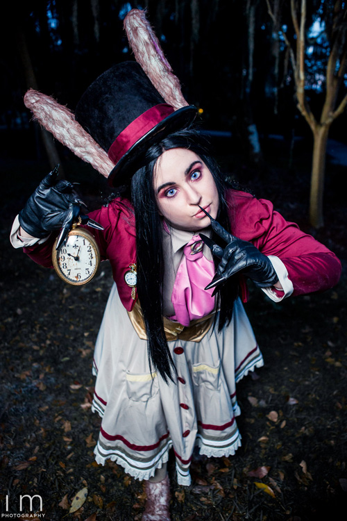 Late But Lucky Alice Cosplay