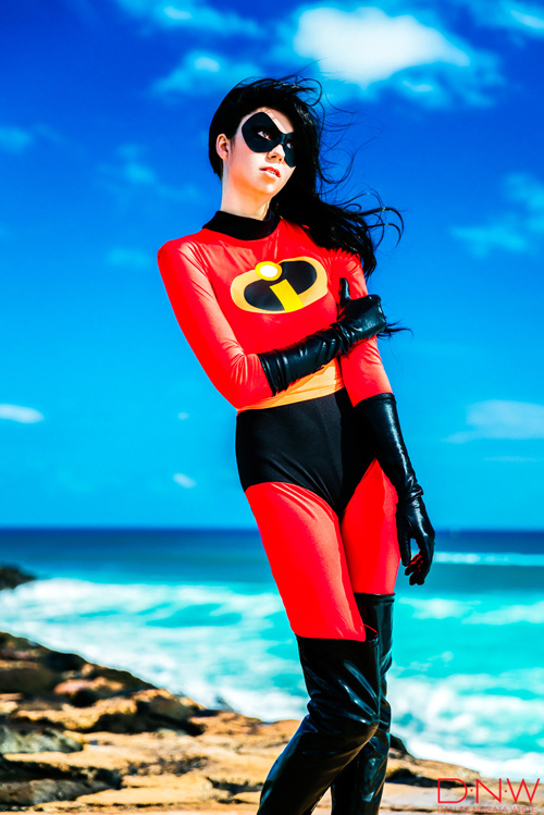 Violet from The Incredibles Cosplay