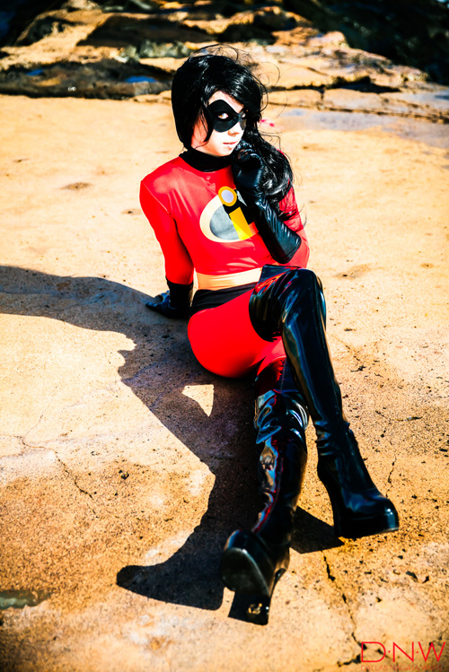 Violet from The Incredibles Cosplay