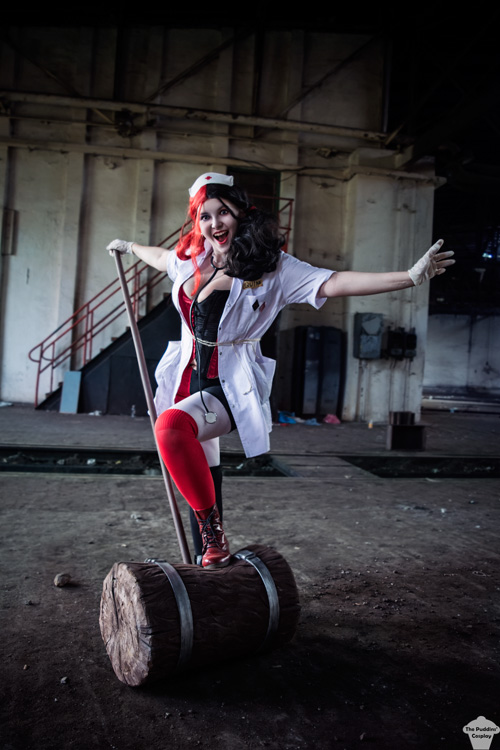 Nurse Harley Quinn Cosplay