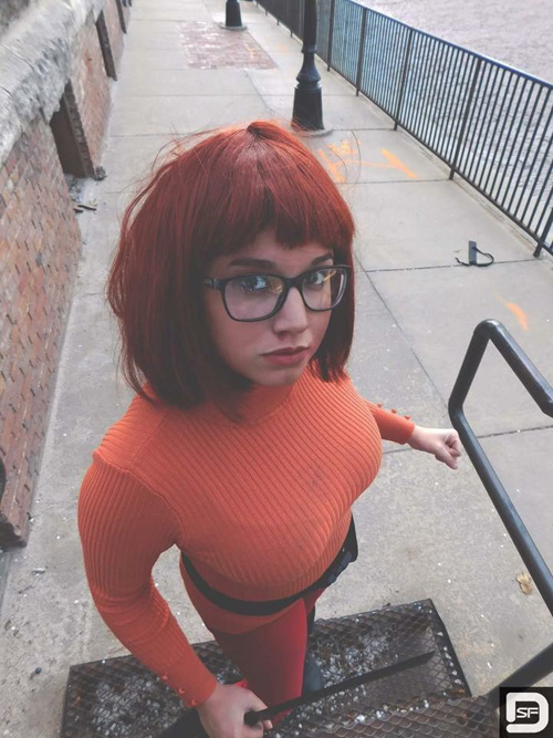 Apocalypse Velma and Daphne Cosplay