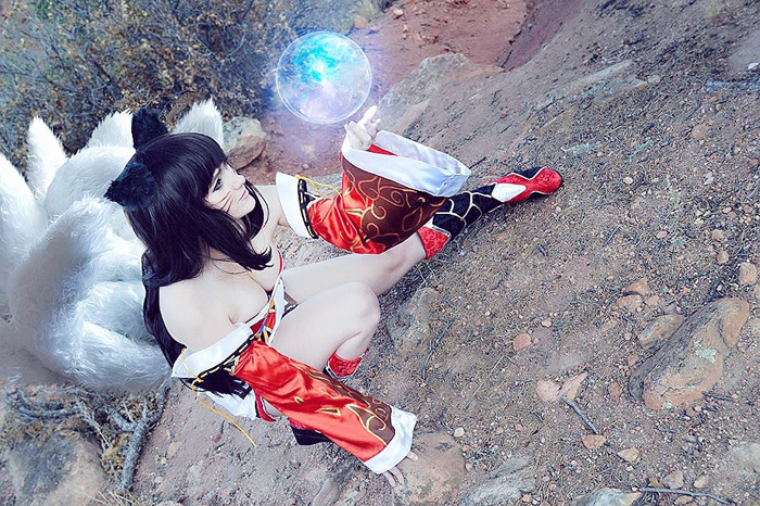 New Dawn Ahri from League of Legends Cosplay