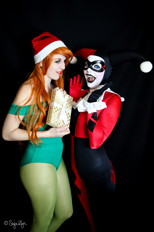 Christmas Harley Quinn & Poison Ivy Cosplay