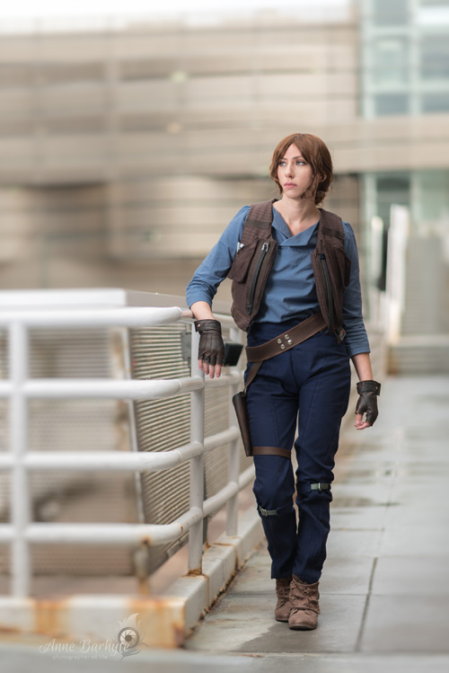 Jyn Erso from Rogue One: A Star Wars Story Cosplay