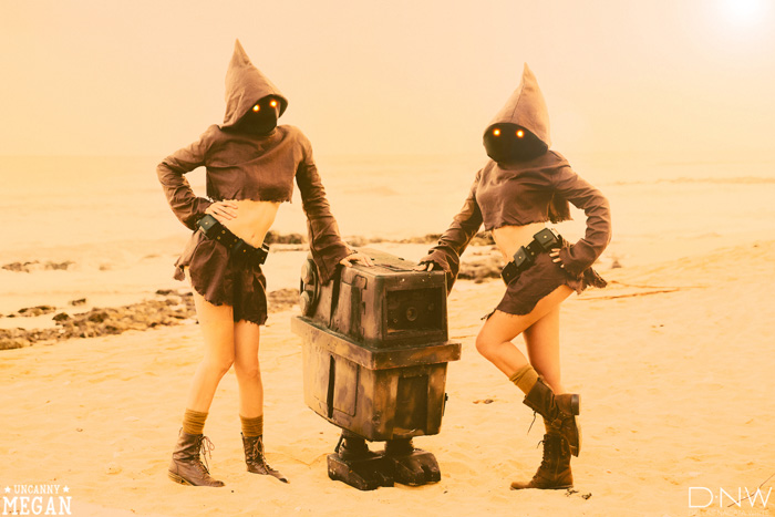 Sexy Jawas from Star Wars Cosplay