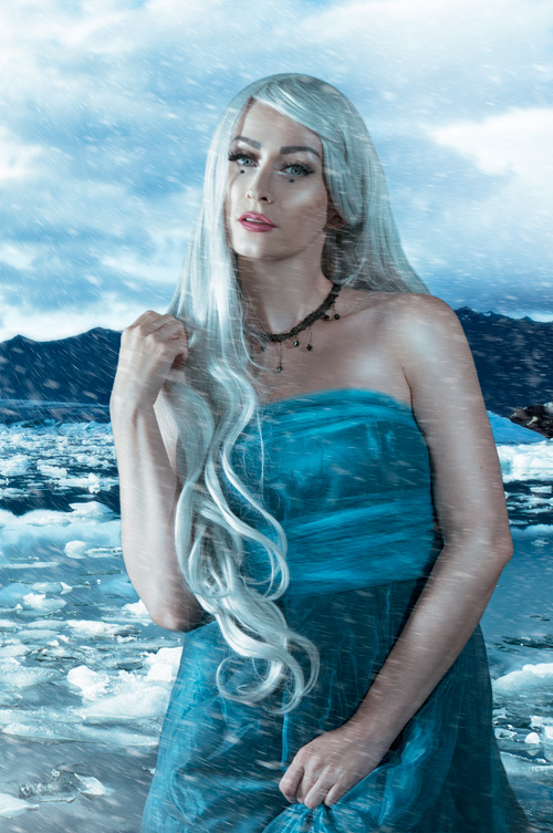 Frozen Khaleesi Cosplay