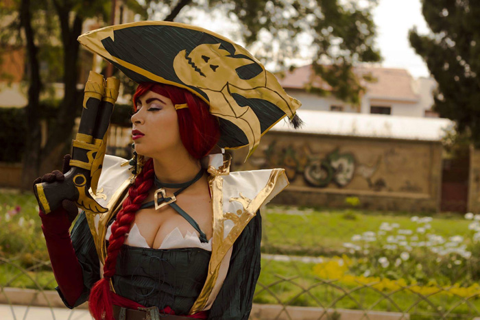 Capitain Miss Fortune from League of Legends Cosplay