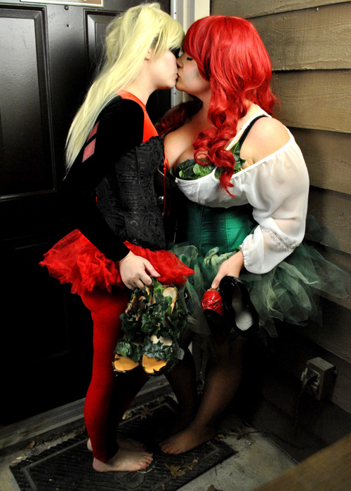 cosplay and poison ivy Harley quinn