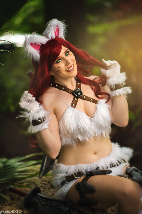 Kitty Kat Katarina from League of Legends Cosplay