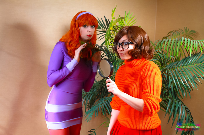Daphne and Velma Cosplay from Scooby-Doo - Media Chomp