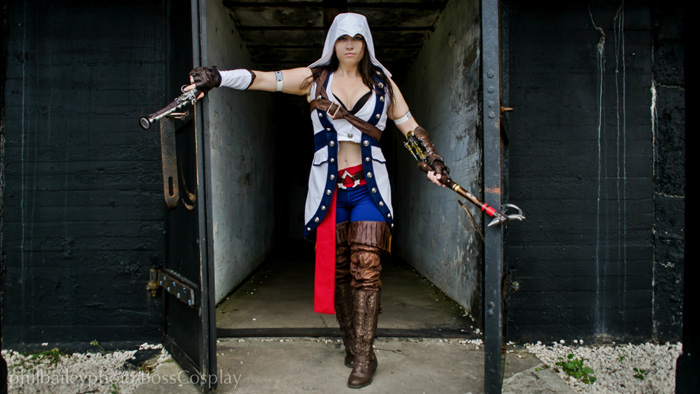 Genderbent Connor from Assassins Creed III Cosplay