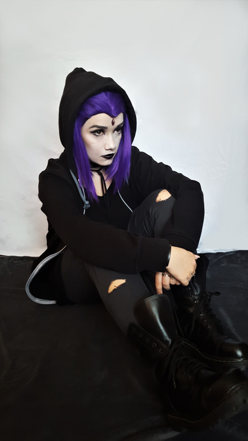 Casual Raven from Teen Titans Cosplay