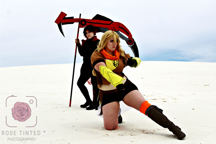 Ruby and Yang from RWBY Cosplay
