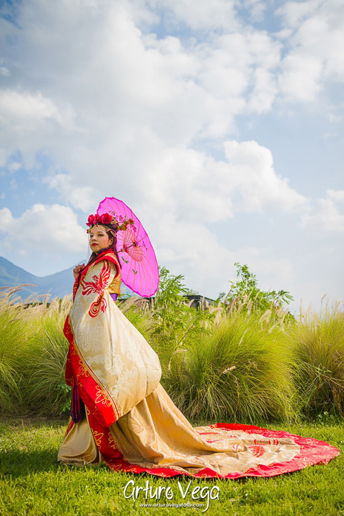 Guo Nwang from Romance Of The Three Kingdoms Cosplay