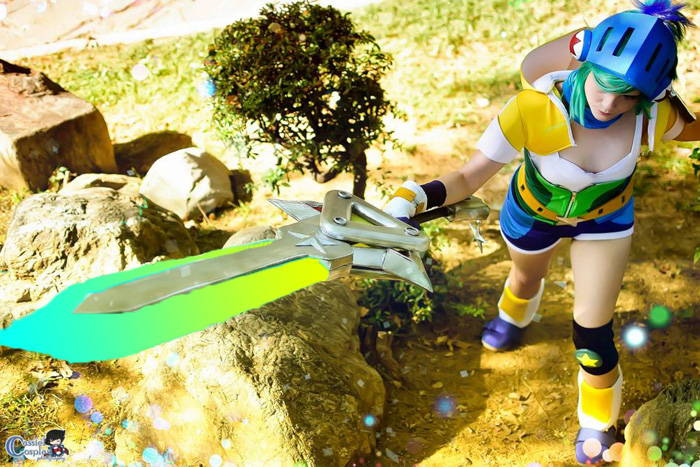 Arcade Riven from League of Legends Cosplay