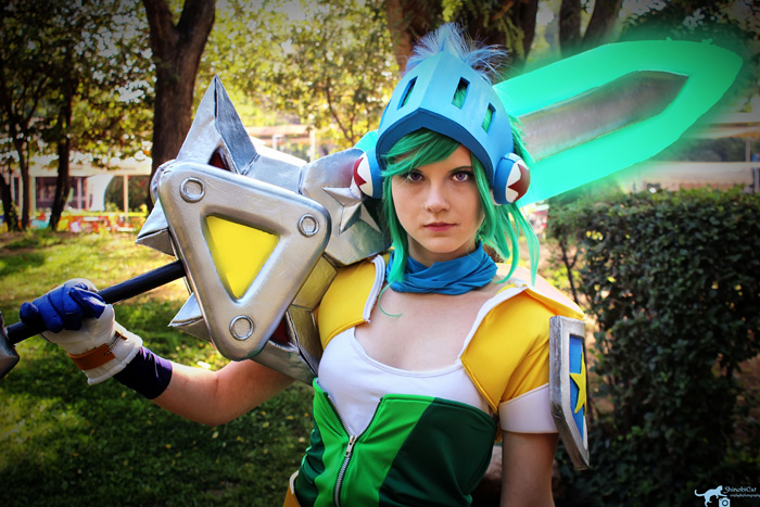 Arcade Riven from League of Legends Cosplay