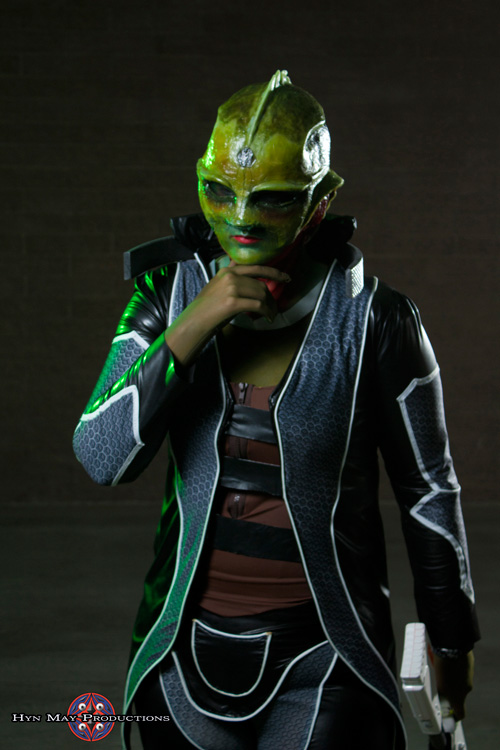 Rule 63 Thane Krios from Mass Effect 2 Cosplay