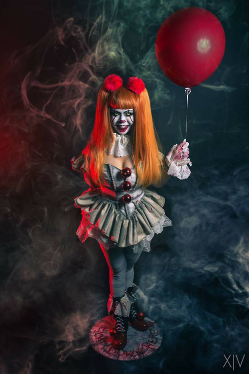 Genderbend Pennywise from IT Cosplay