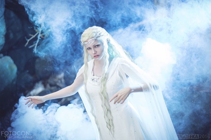 Galadriel from The Hobbit Cosplay