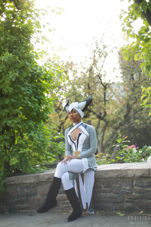 Vivienne from Dragon Age: Inquisition Cosplay