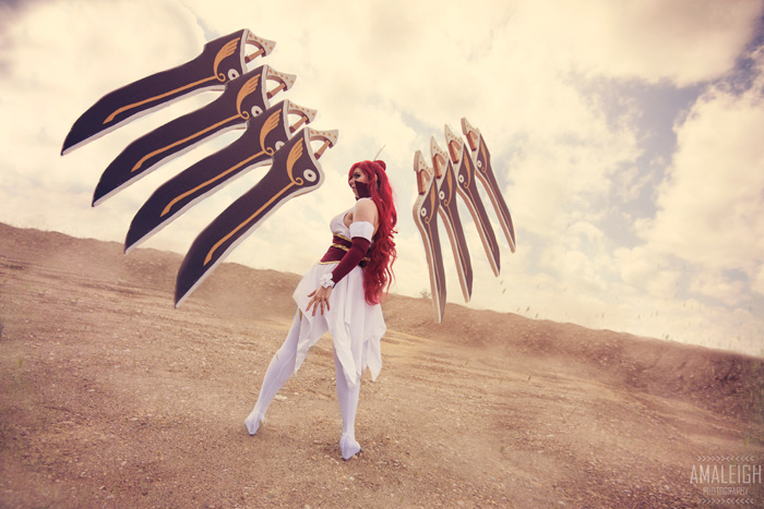 Wingblade Erza from Fairy Tail Cosplay