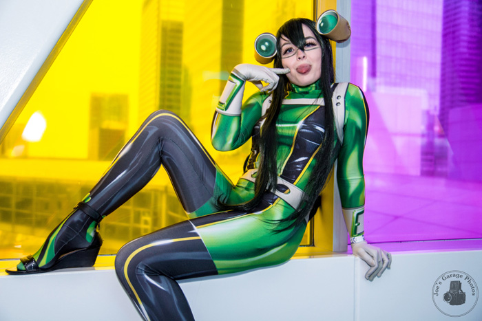Froppy the Frog Girl Cosplay