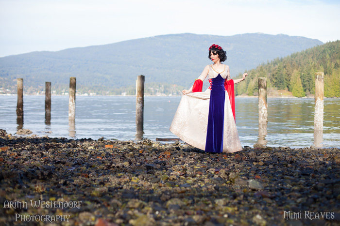 Medieval Snow White Cosplay