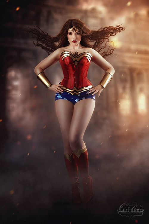 Wonder Woman Cosplay
