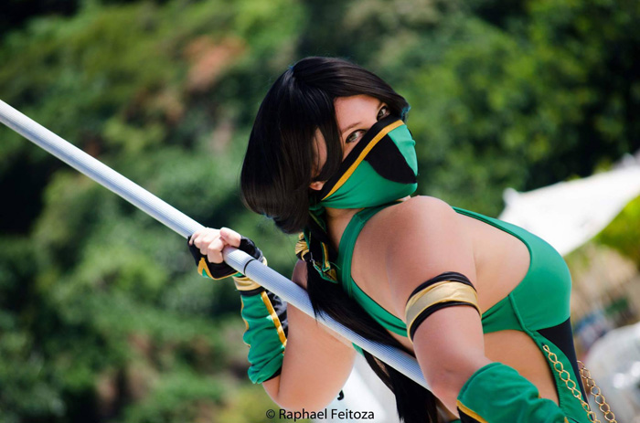Jade from Mortal Kombat 9 Cosplay
