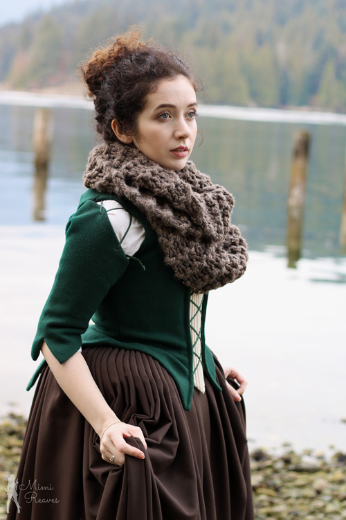 Claire Beauchamp from Outlander Cosplay