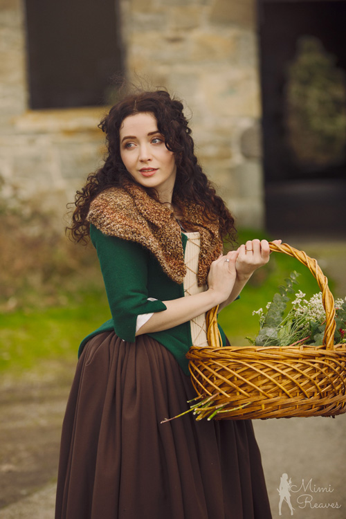 Claire Fraser from Outlander Cosplay