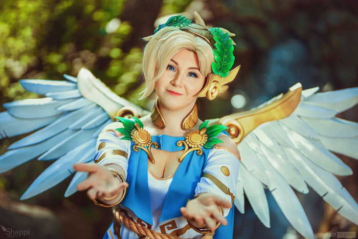 Winged Victory Mercy from Overwatch Cosplay