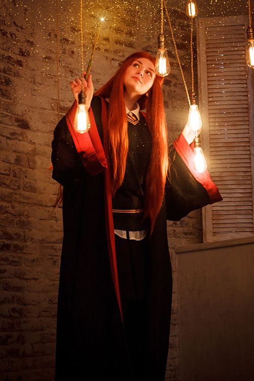 Lily Potter from Harry Potter Cosplay