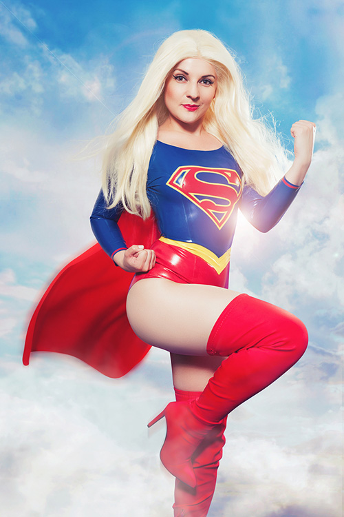 Latex Supergirl Cosplay