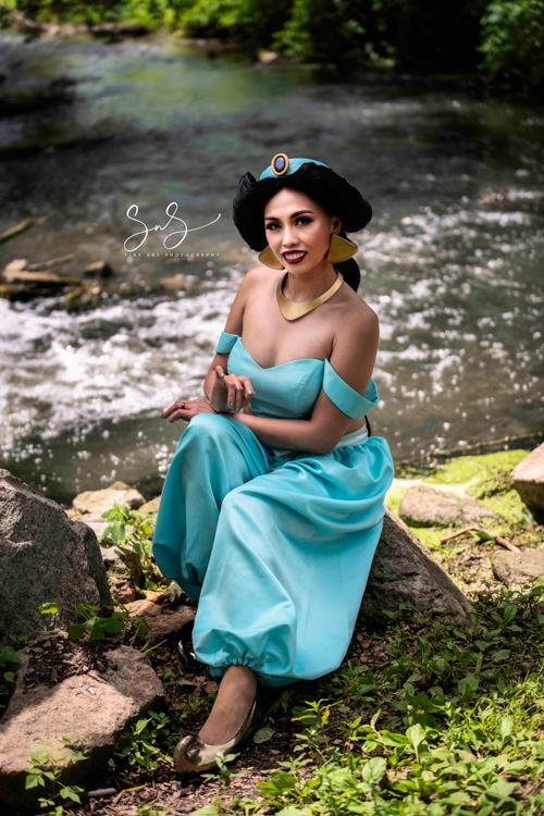 Princess Jasmine from Aladdin Cosplay