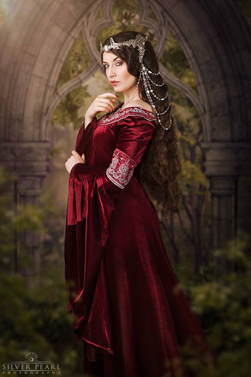 Arwen from The Lord of the Rings Cosplays