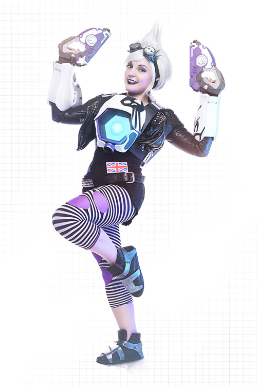 Ultraviolet Tracer from Overwatch Cosplay