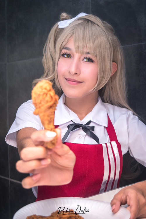 Kotori Minami KFC Service Cosplay