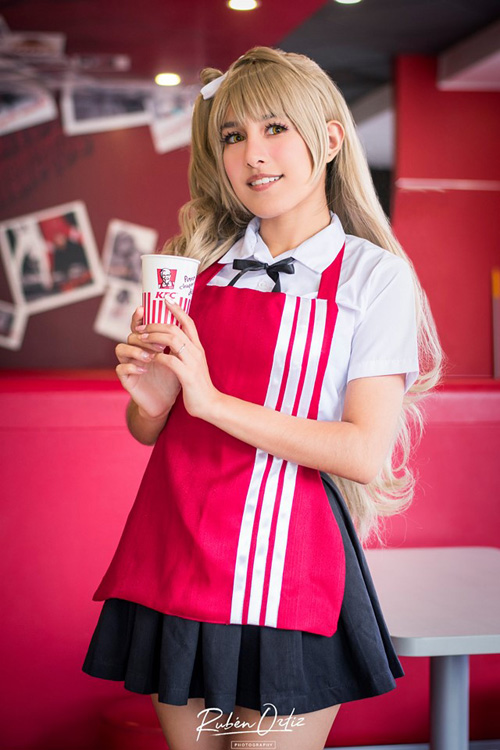 Kotori Minami KFC Service Cosplay