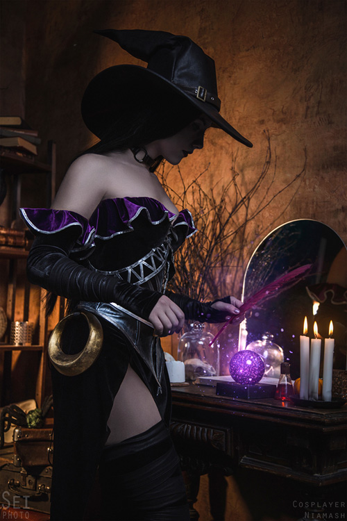 Aphra Cadabra from SMITE Cosplay