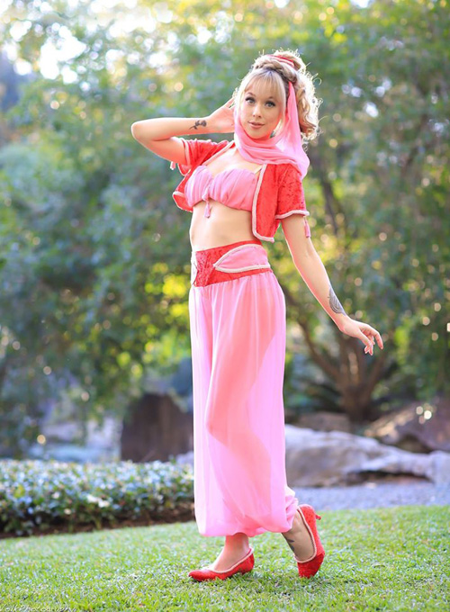 I Dream of Jeannie Cosplay